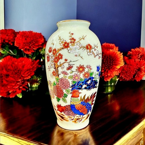 Vintage Japanese Satsuma Crackled Glaze Ceramic Vase - Picture 1 of 9